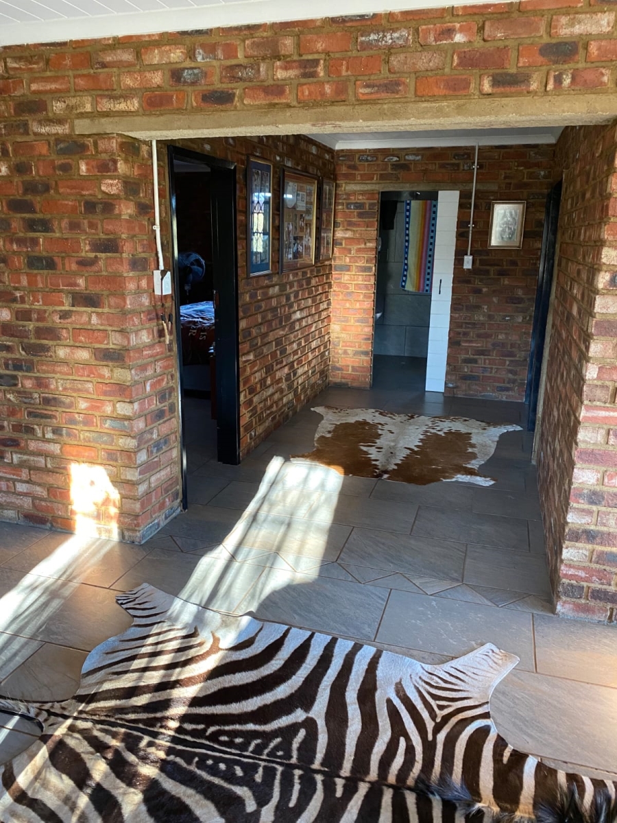 5 Bedroom Property for Sale in Koster North West